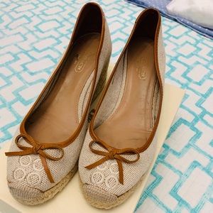 Coach Wedges